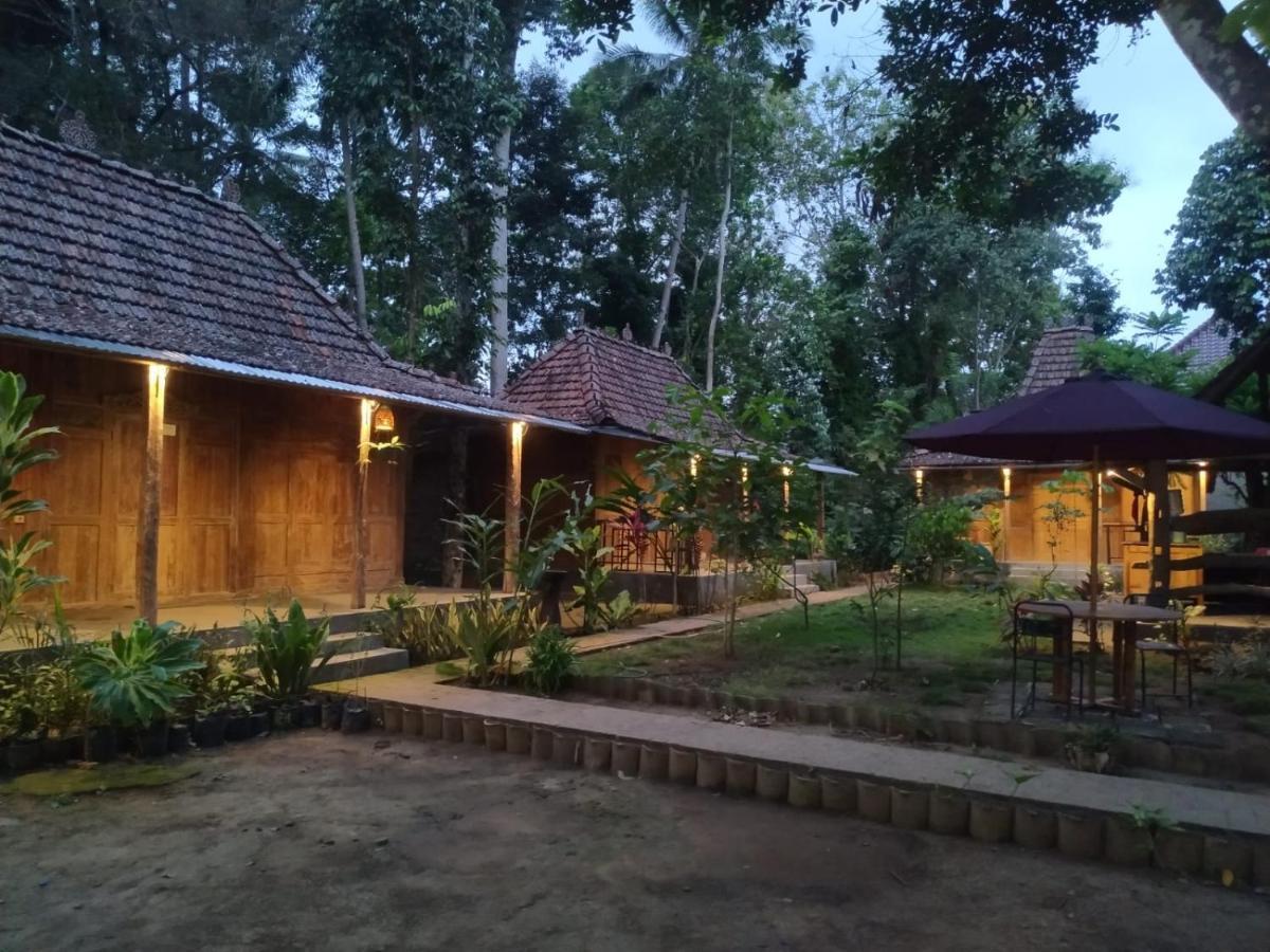 Omah Kayu Jagalan Hotel Magelang Kültér fotó